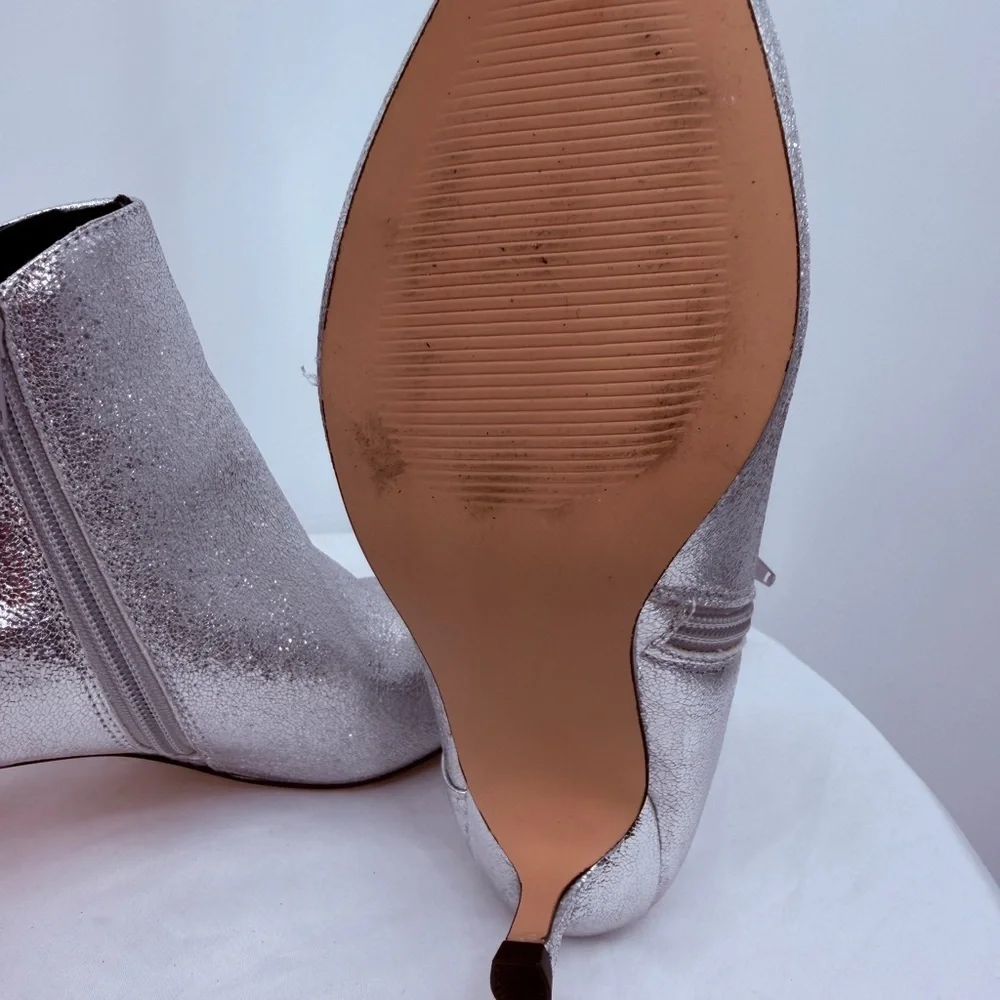 Silver Metallic Ankle Booties Kitten Heel Pointed Toe Size 6